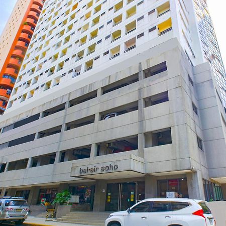 Oyo 769 Poblacion Suites Polaris Makati City Luaran gambar