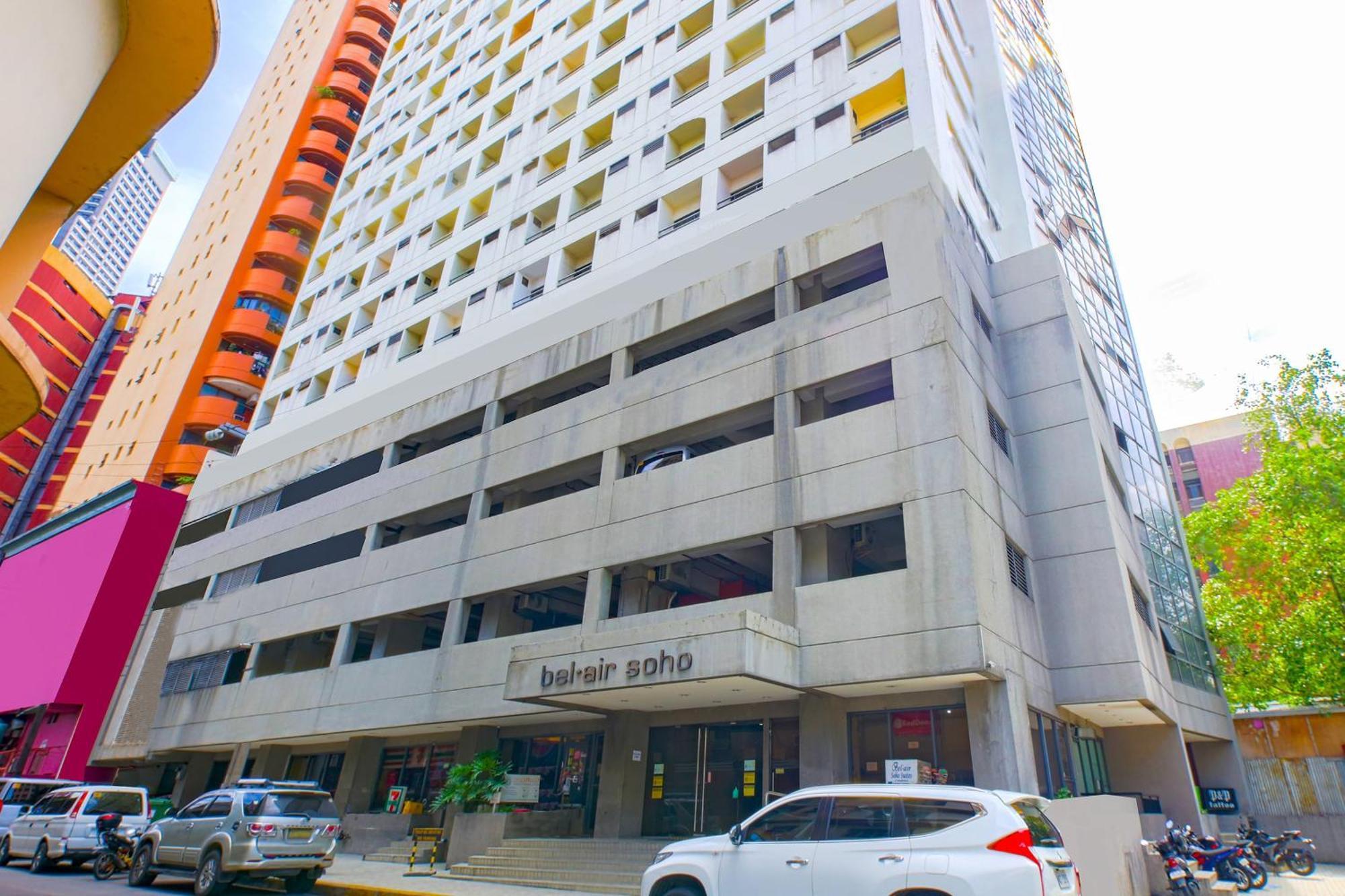Oyo 769 Poblacion Suites Polaris Makati City Luaran gambar